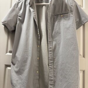 Men's Gray Short Sleeve Shirt size Medium